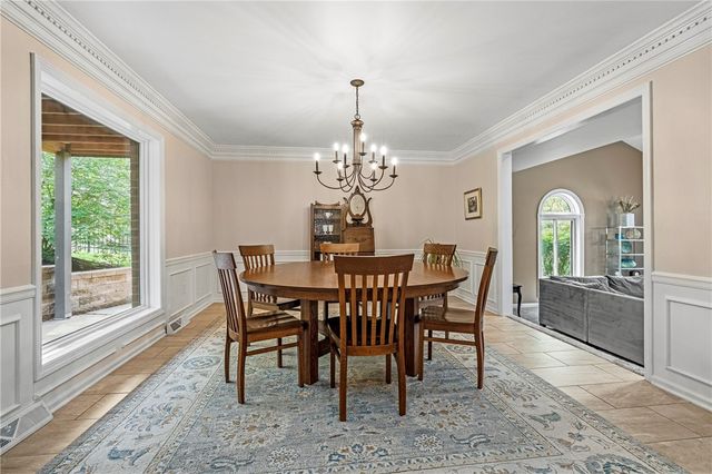 609 Lincoln Rd., Bradford Woods, PA 15015
