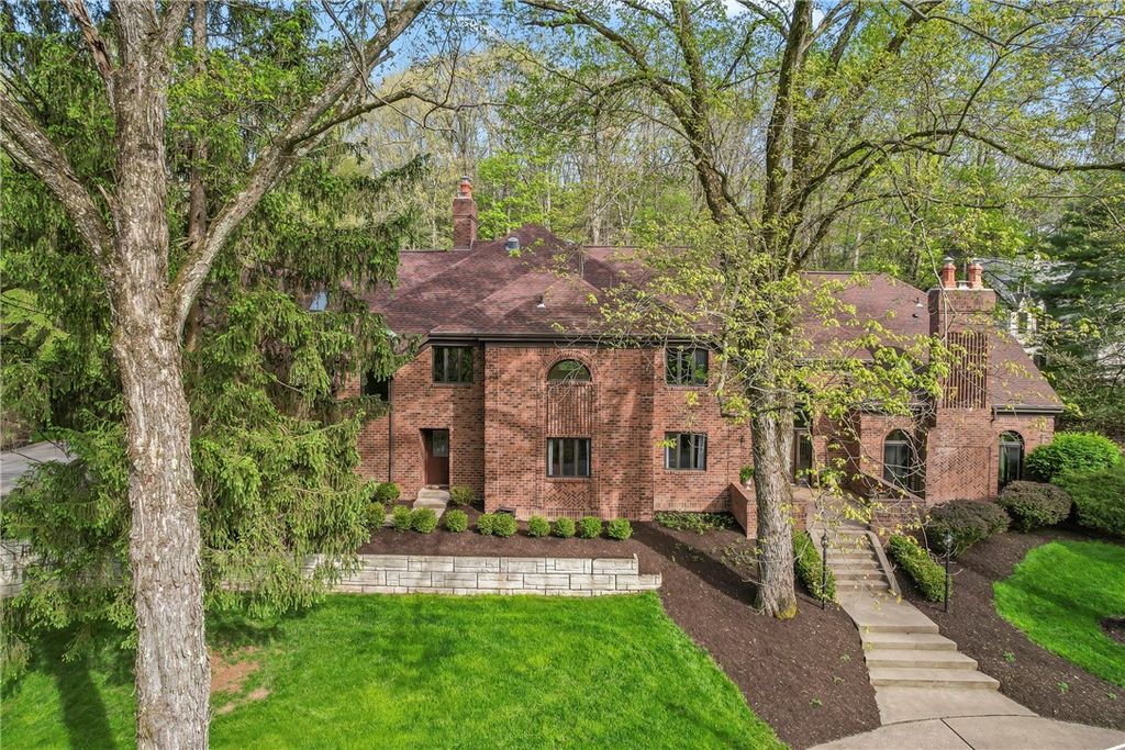 609 Lincoln Rd., Bradford Woods, PA 15015