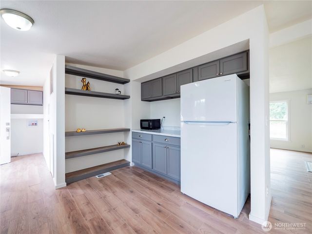 8903 336th Street S, Roy, WA 98580