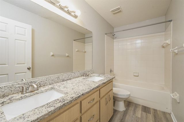 8870 PEBBLEBROOKE DRIVE, Lakeland, FL 33810