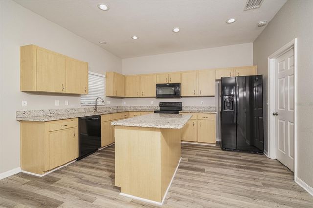 8870 PEBBLEBROOKE DRIVE, Lakeland, FL 33810