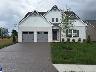 2231 Rockweather Dr, Murfreesboro, TN 37128