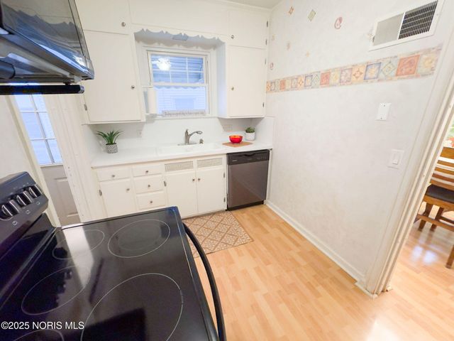 4125 Rugby Drive, Toledo, OH 43614