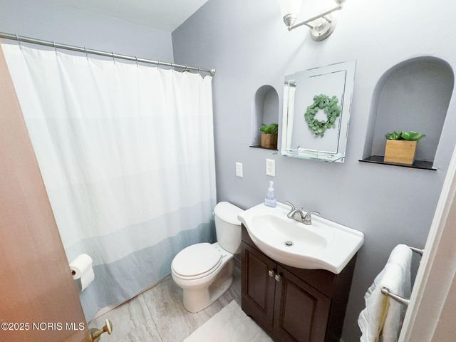 4125 Rugby Drive, Toledo, OH 43614