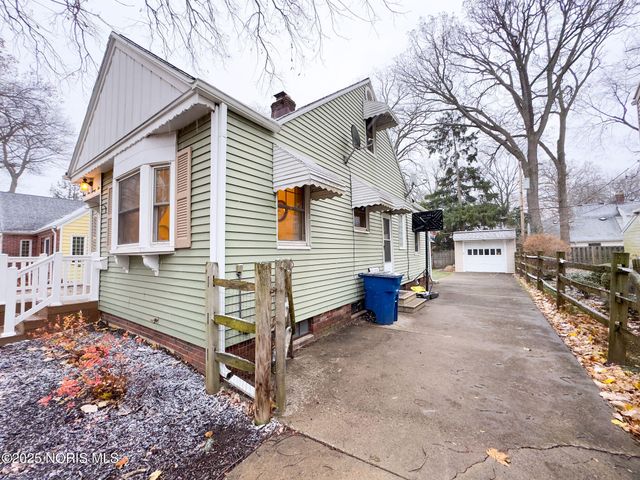 4125 Rugby Drive, Toledo, OH 43614