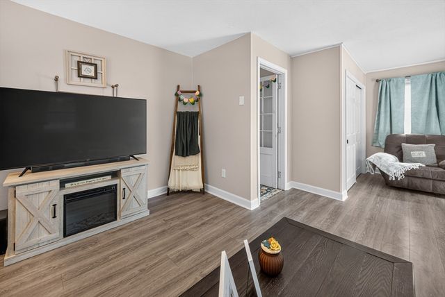165 Pepperell Rd, Groton, MA 01450