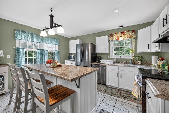 165 Pepperell Rd, Groton, MA 01450