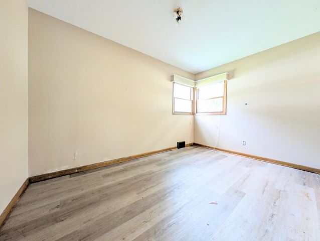 1003 9th Avenue, Anoka, MN 55303