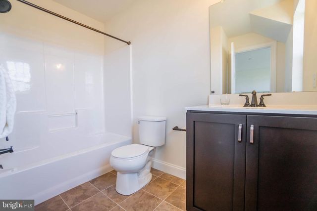 1104 PRIZER RD, Pottstown, PA 19465