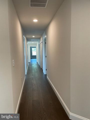 1104 PRIZER RD, Pottstown, PA 19465