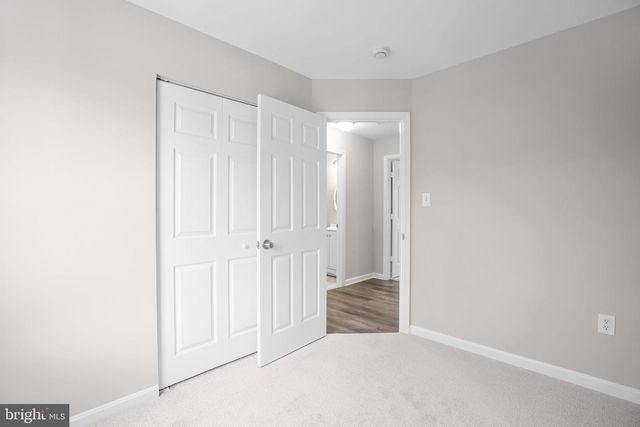 10260 MAGNOLIA GROVE DR, Manassas, VA 20110