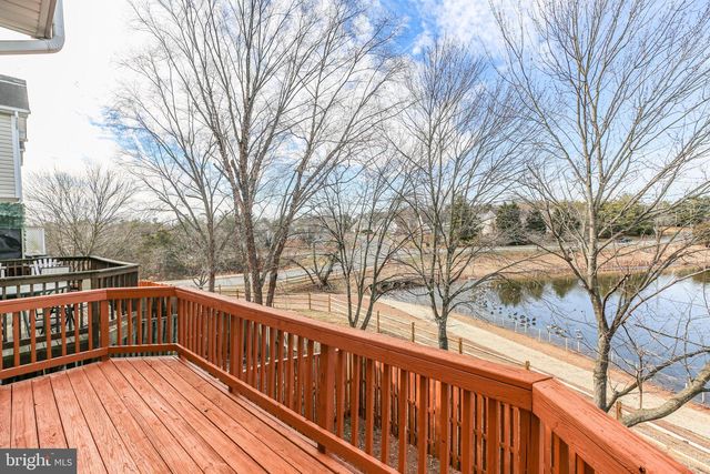 10260 MAGNOLIA GROVE DR, Manassas, VA 20110