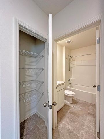 9374 SW Ligorio Way, Port St Lucie, FL 34987