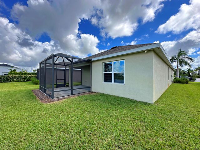 9374 SW Ligorio Way, Port St Lucie, FL 34987