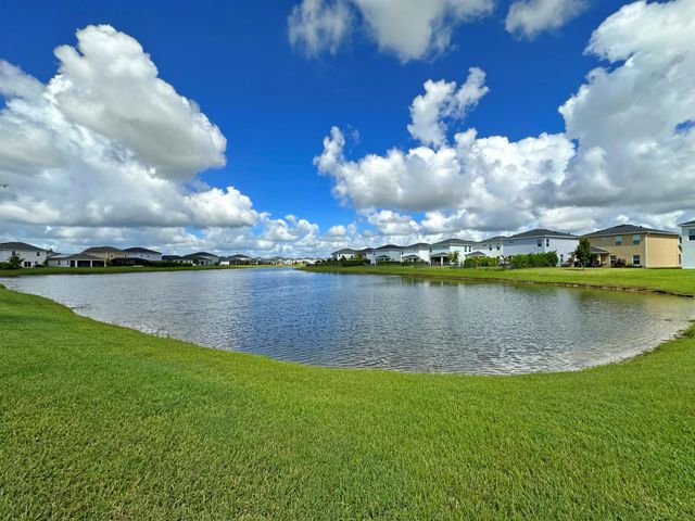 9374 SW Ligorio Way, Port St Lucie, FL 34987