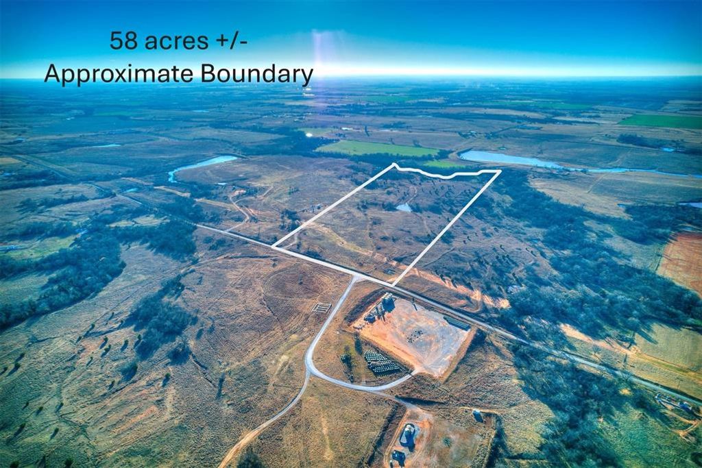 2902 County Street 2900, Amber, OK 73004