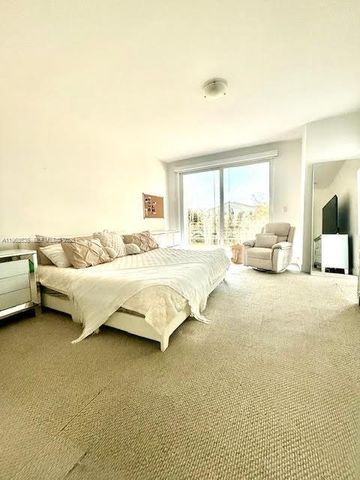 7166 NW 103rd Path 7166, Doral, FL 33178