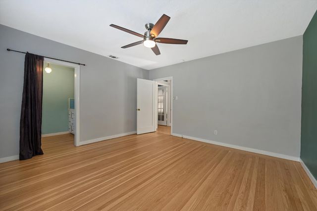 2509 8th Ave, Sacramento, CA 95818