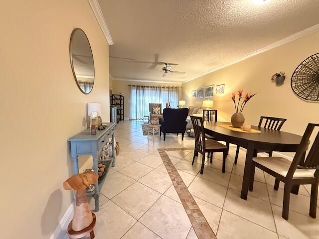 3581 Inverrary Drive Unit 103, Lauderhill, FL 33319