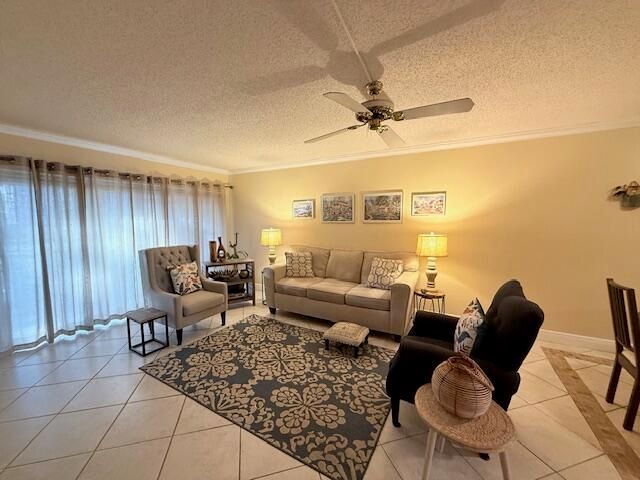 3581 Inverrary Drive Unit 103, Lauderhill, FL 33319