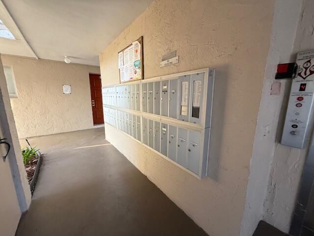 3581 Inverrary Drive Unit 103, Lauderhill, FL 33319