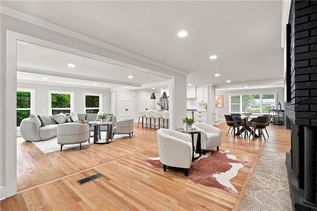 1988 Brewer Boulevard SW, Atlanta, GA 30310