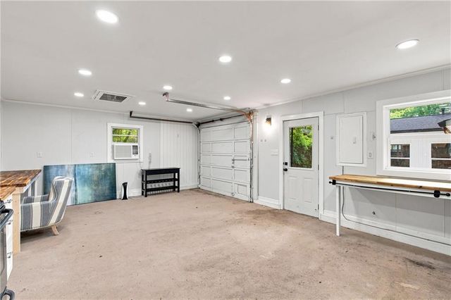 1988 Brewer Boulevard SW, Atlanta, GA 30310