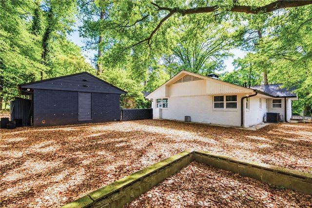 1988 Brewer Boulevard SW, Atlanta, GA 30310
