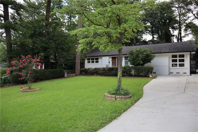 1988 Brewer Boulevard SW, Atlanta, GA 30310