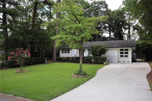 1988 Brewer Boulevard SW, Atlanta, GA 30310