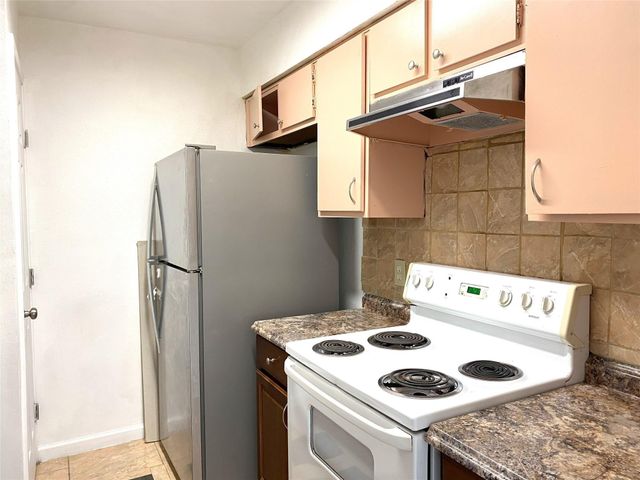7831 Fuqua Street 7831, Houston, TX 77075