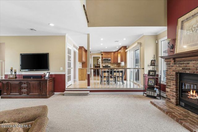 5 Pine Lane, Marlboro, NJ 07746