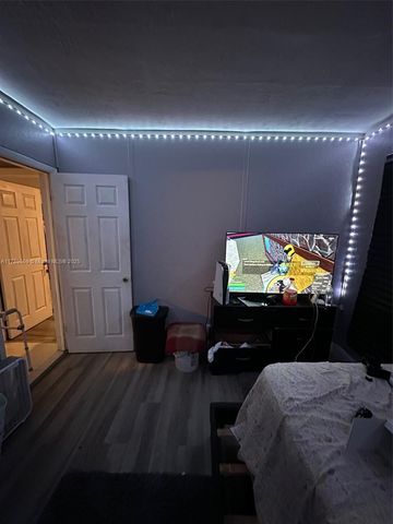 100 Virginia Rd, West Park, FL 33023