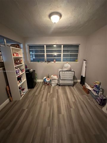 100 Virginia Rd, West Park, FL 33023