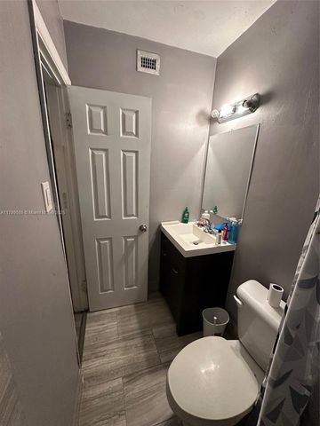 100 Virginia Rd, West Park, FL 33023