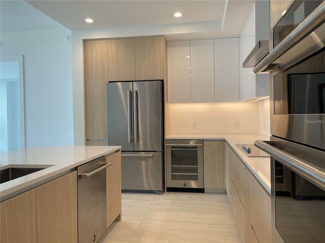 301 QUAY COMMONS 904, Sarasota, FL 34236