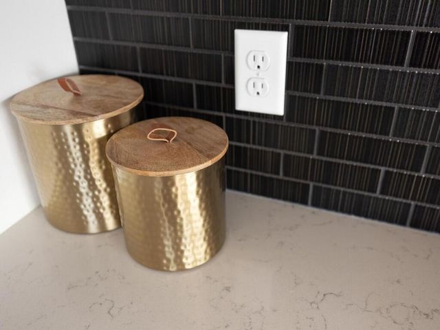 13761 Hollybrook Circle, Apple Valley, MN 55124