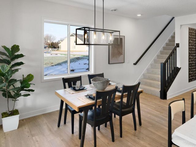 13761 Hollybrook Circle, Apple Valley, MN 55124