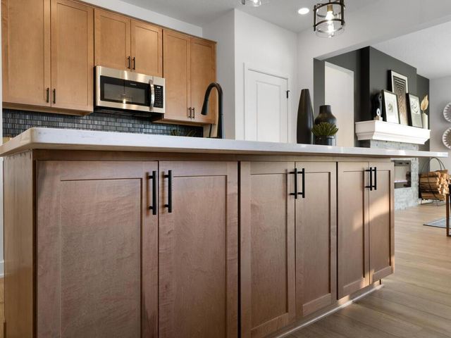 13761 Hollybrook Circle, Apple Valley, MN 55124