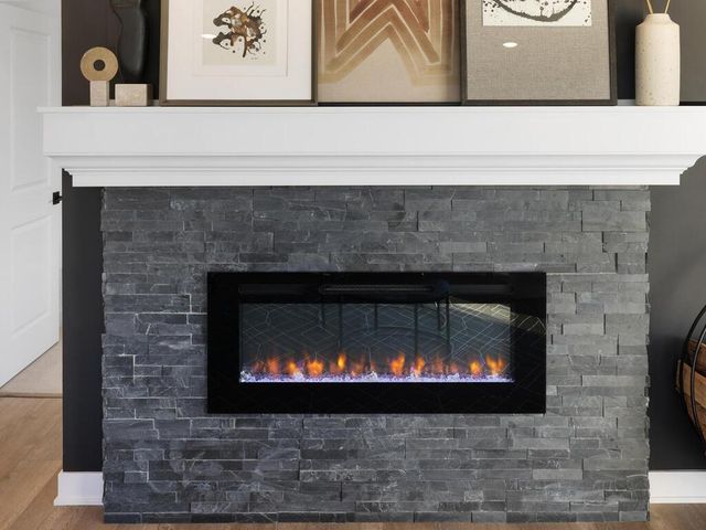 13761 Hollybrook Circle, Apple Valley, MN 55124