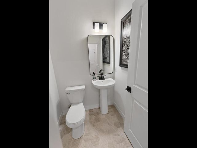 13761 Hollybrook Circle, Apple Valley, MN 55124