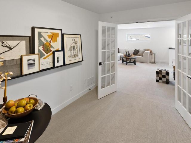 13761 Hollybrook Circle, Apple Valley, MN 55124