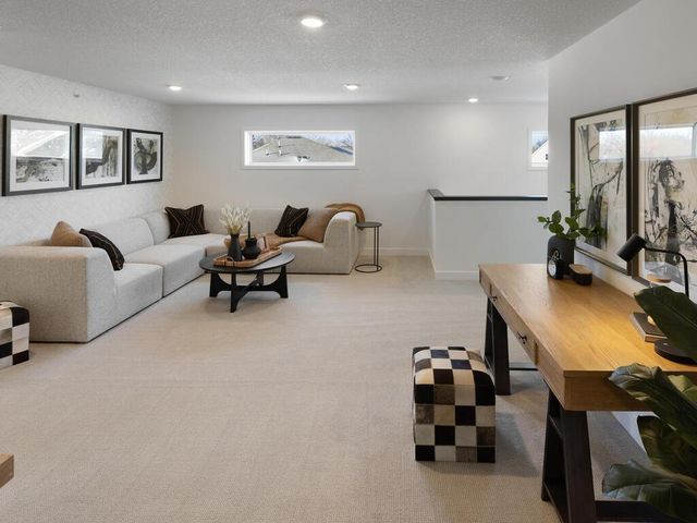 13761 Hollybrook Circle, Apple Valley, MN 55124