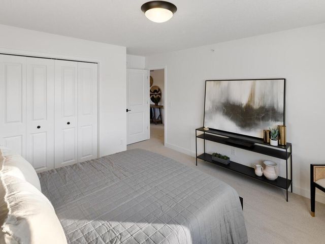 13761 Hollybrook Circle, Apple Valley, MN 55124