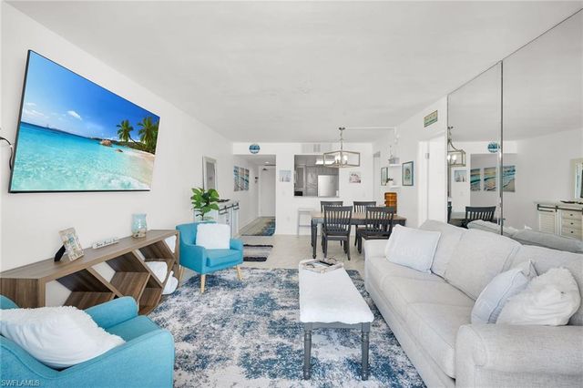 180 Seaview CT 1009, Marco Island, FL 34145