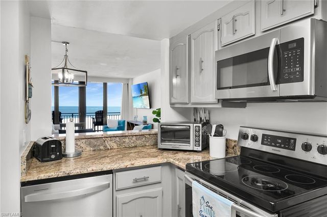 180 Seaview CT 1009, Marco Island, FL 34145