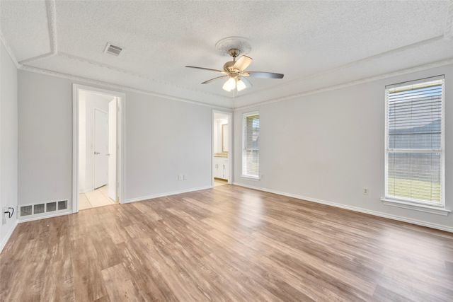 1017 Clinton Drive, Plano, TX 75075