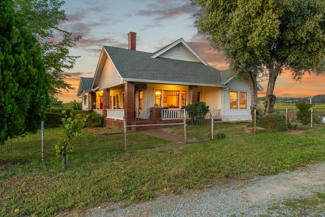 20865 Shenandoah School Rd, Plymouth, CA 95669