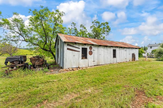 20865 Shenandoah School Rd, Plymouth, CA 95669