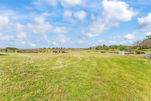 20865 Shenandoah School Rd, Plymouth, CA 95669